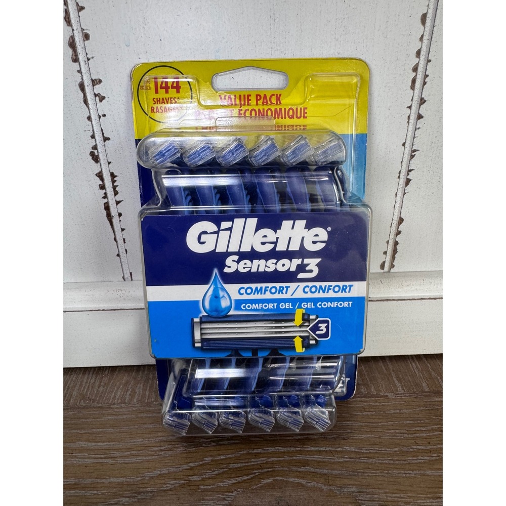 Gillette Sensor3 Comfort Disposable Razors Value Pack 3 Blade 12 Count Blue